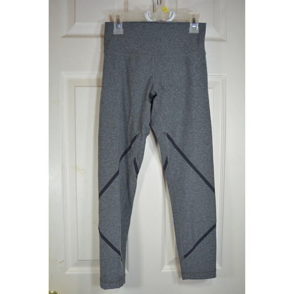 Pants - Grey and black leggings